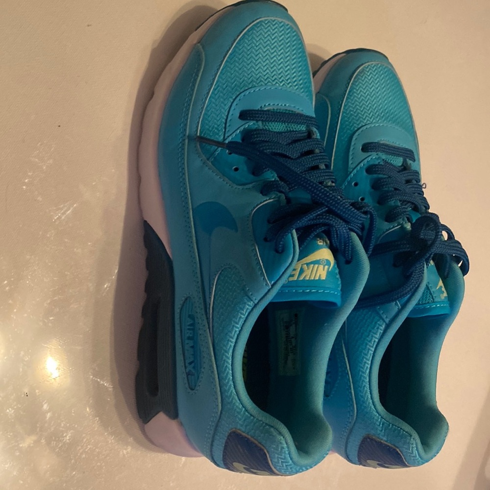 Tealish blue Nike Air Max 90’s